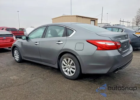 2016 Nissan Altima 2.5 z USA, uszkodzony, nr VIN 1N4AL3AP8GN336913